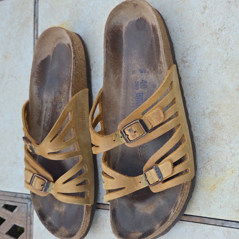 BIRKENSTOCK Granada Sandals Size 9- 9.5 - Picture 2 of 8